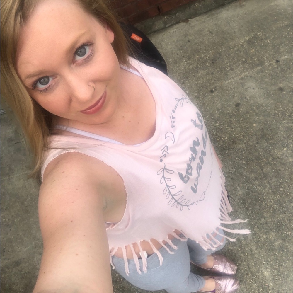 Meet your Posher, Danielle